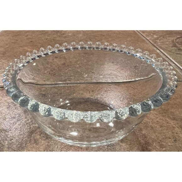 Vintage Clear Glass Bowl With Decorative Beaded Rim - Picture 3 of 7